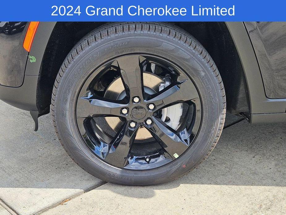 new 2024 Jeep Grand Cherokee car, priced at $41,614