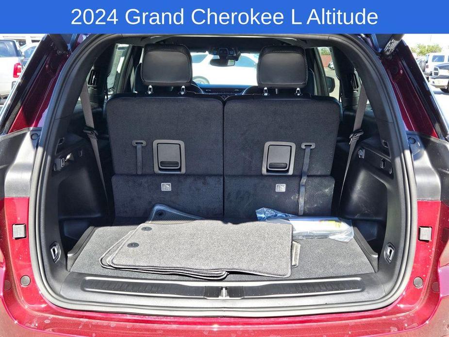 new 2024 Jeep Grand Cherokee L car, priced at $35,035