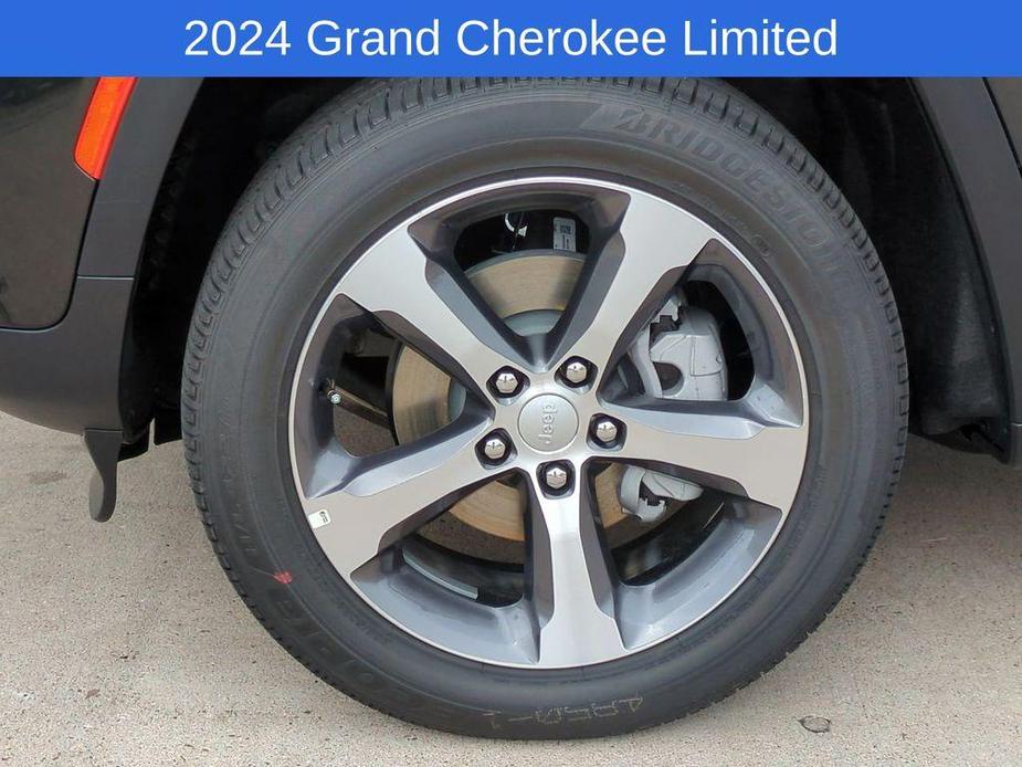 new 2024 Jeep Grand Cherokee car, priced at $41,524