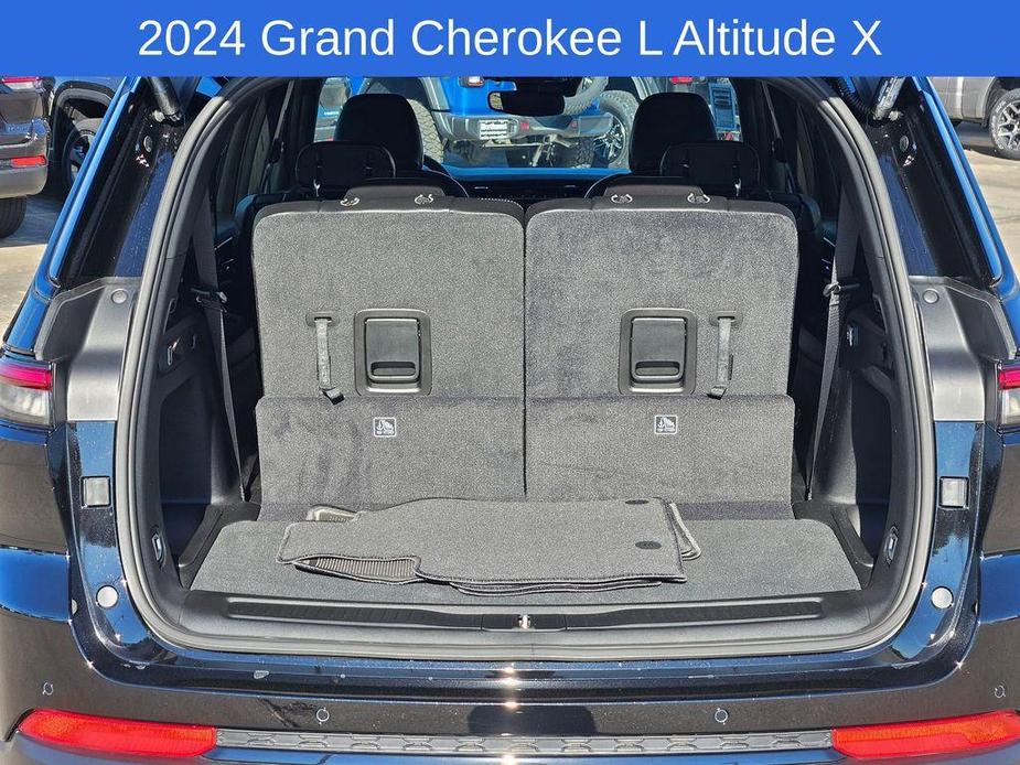 new 2024 Jeep Grand Cherokee L car, priced at $39,465