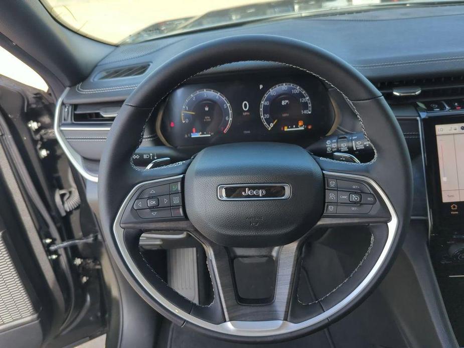 new 2024 Jeep Grand Cherokee car, priced at $40,328