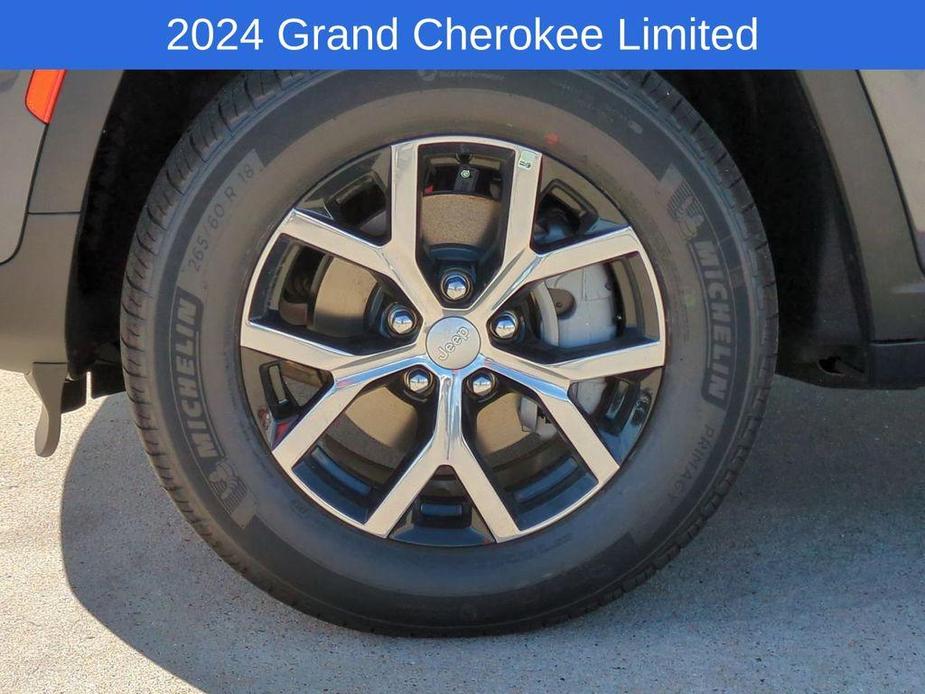 new 2024 Jeep Grand Cherokee car, priced at $38,276