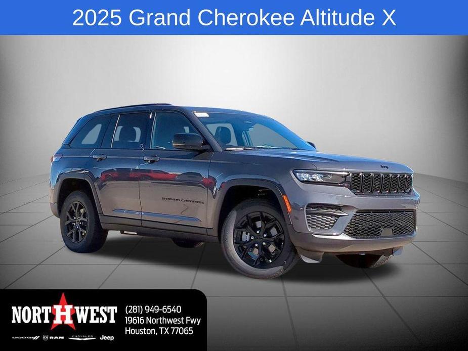 new 2025 Jeep Grand Cherokee car, priced at $40,804