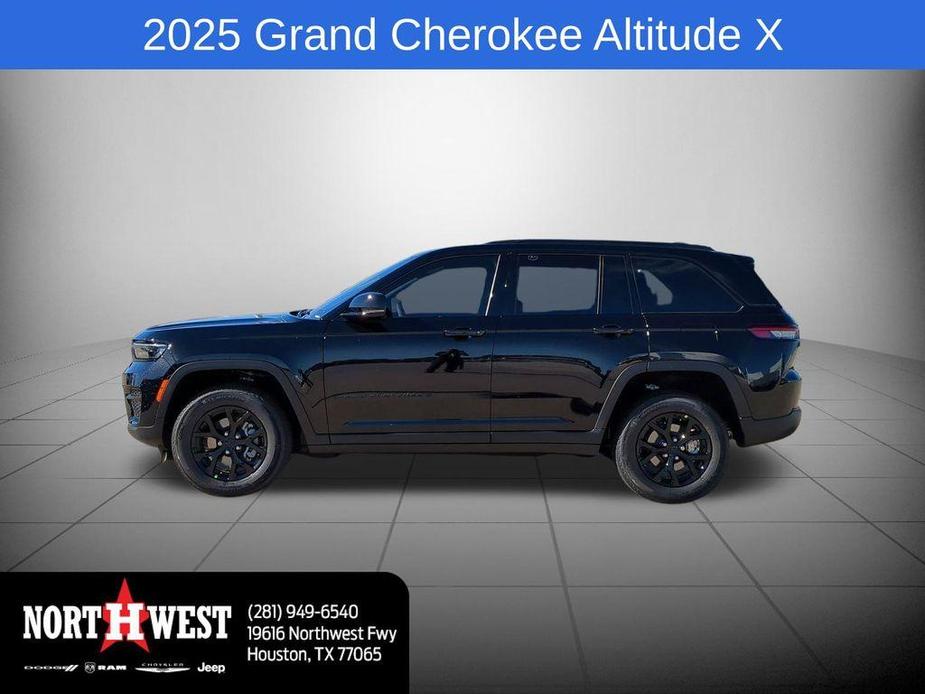 new 2025 Jeep Grand Cherokee car, priced at $40,804