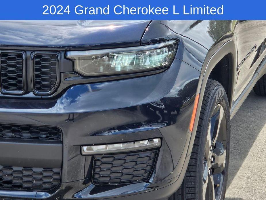 new 2024 Jeep Grand Cherokee L car, priced at $40,218