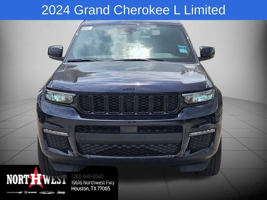 new 2024 Jeep Grand Cherokee L car, priced at $40,218