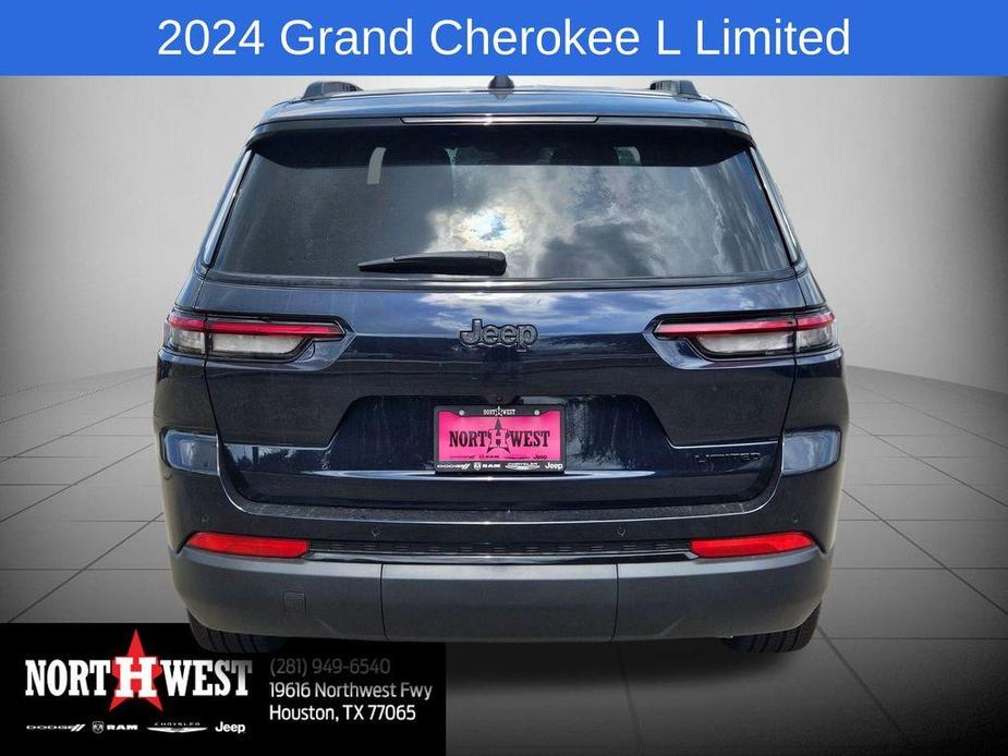 new 2024 Jeep Grand Cherokee L car, priced at $40,218