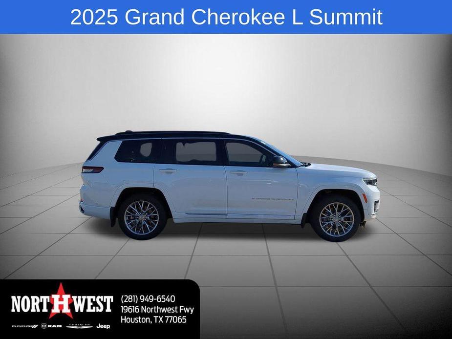 new 2025 Jeep Grand Cherokee L car, priced at $58,141