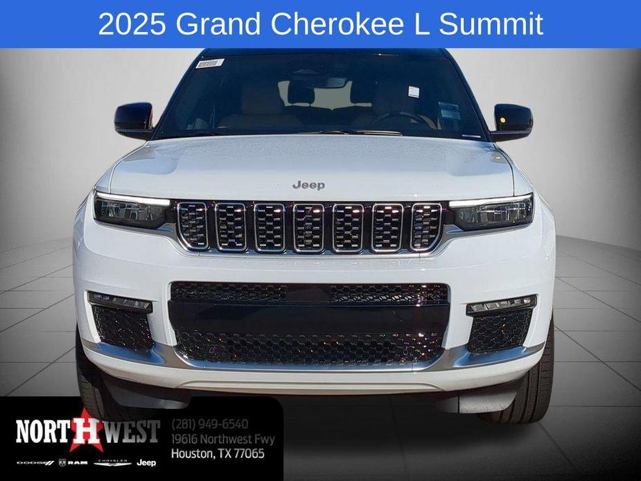 new 2025 Jeep Grand Cherokee L car, priced at $58,141