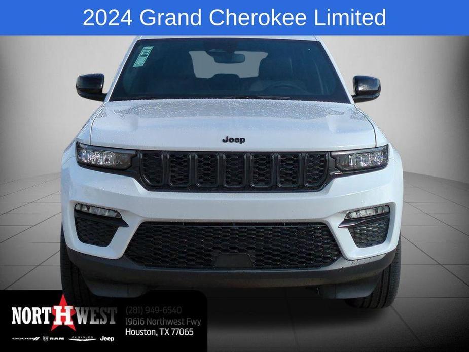 new 2024 Jeep Grand Cherokee car, priced at $42,498