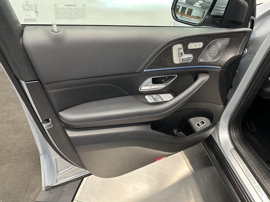 used 2024 Mercedes-Benz GLE 350 car, priced at $53,900