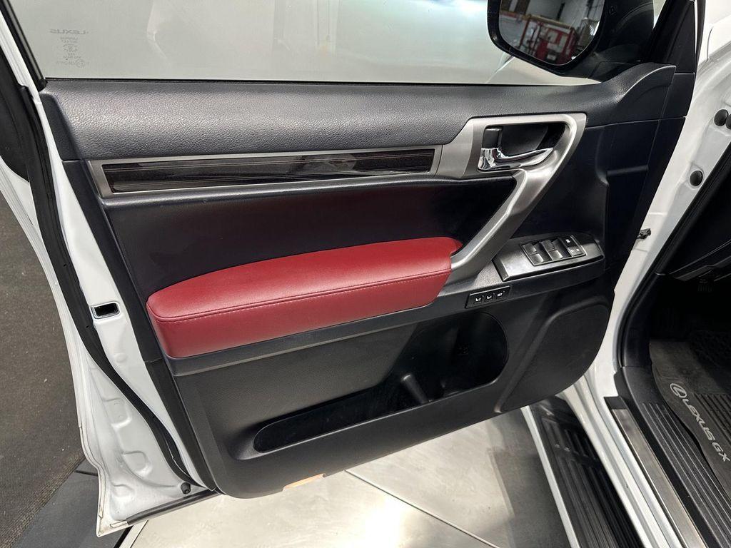 used 2023 Lexus GX 460 car, priced at $54,200