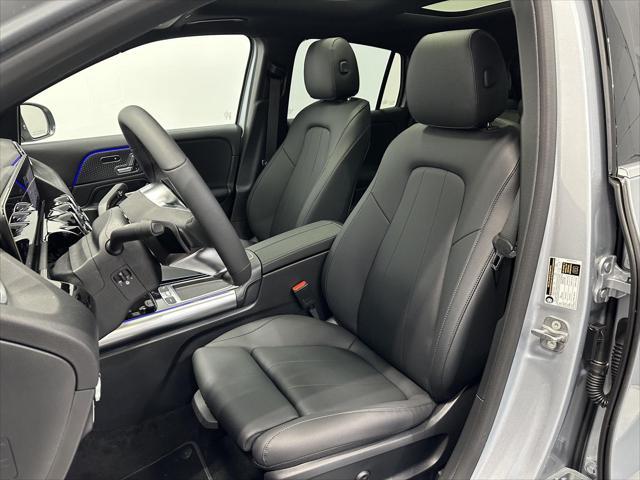new 2025 Mercedes-Benz GLA 250 car, priced at $51,655