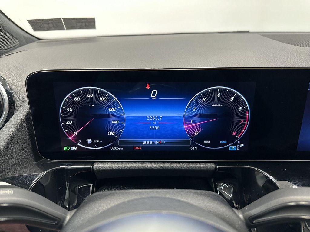 used 2025 Mercedes-Benz GLA 250 car, priced at $38,900