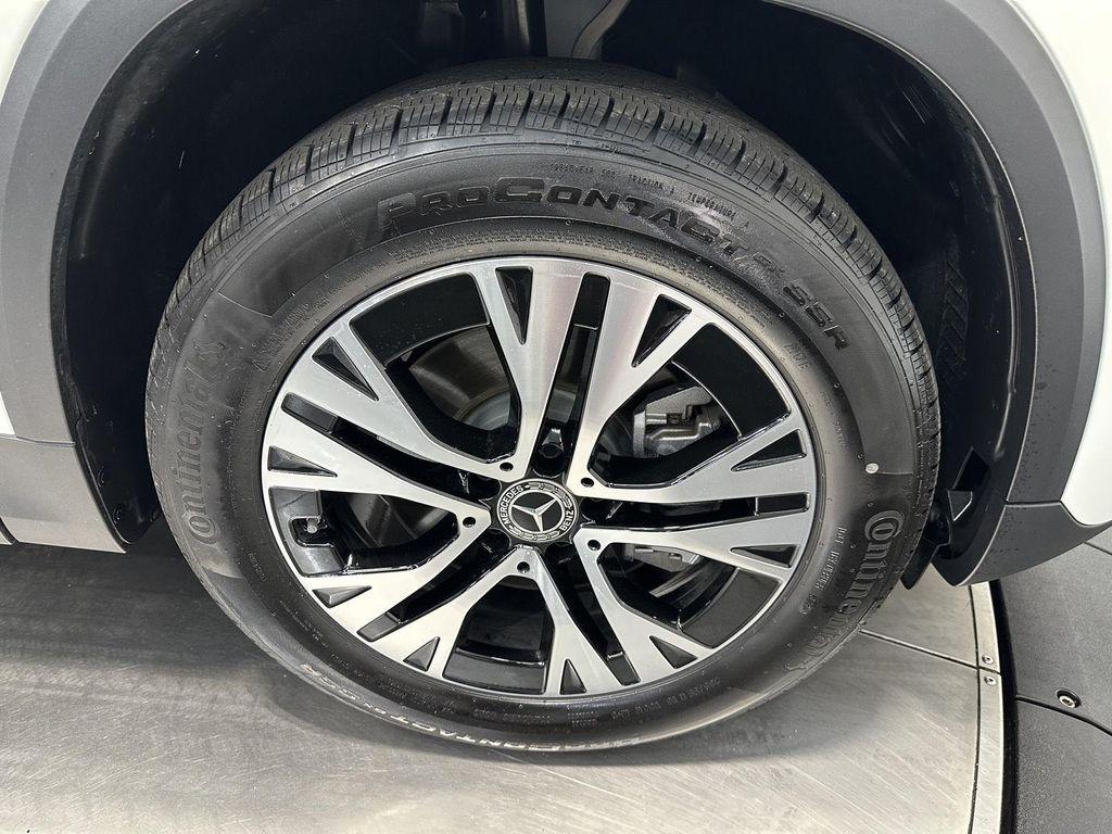 used 2025 Mercedes-Benz GLA 250 car, priced at $38,900