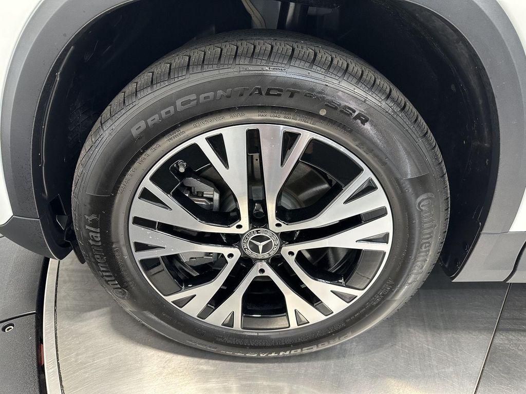 used 2025 Mercedes-Benz GLA 250 car, priced at $38,900