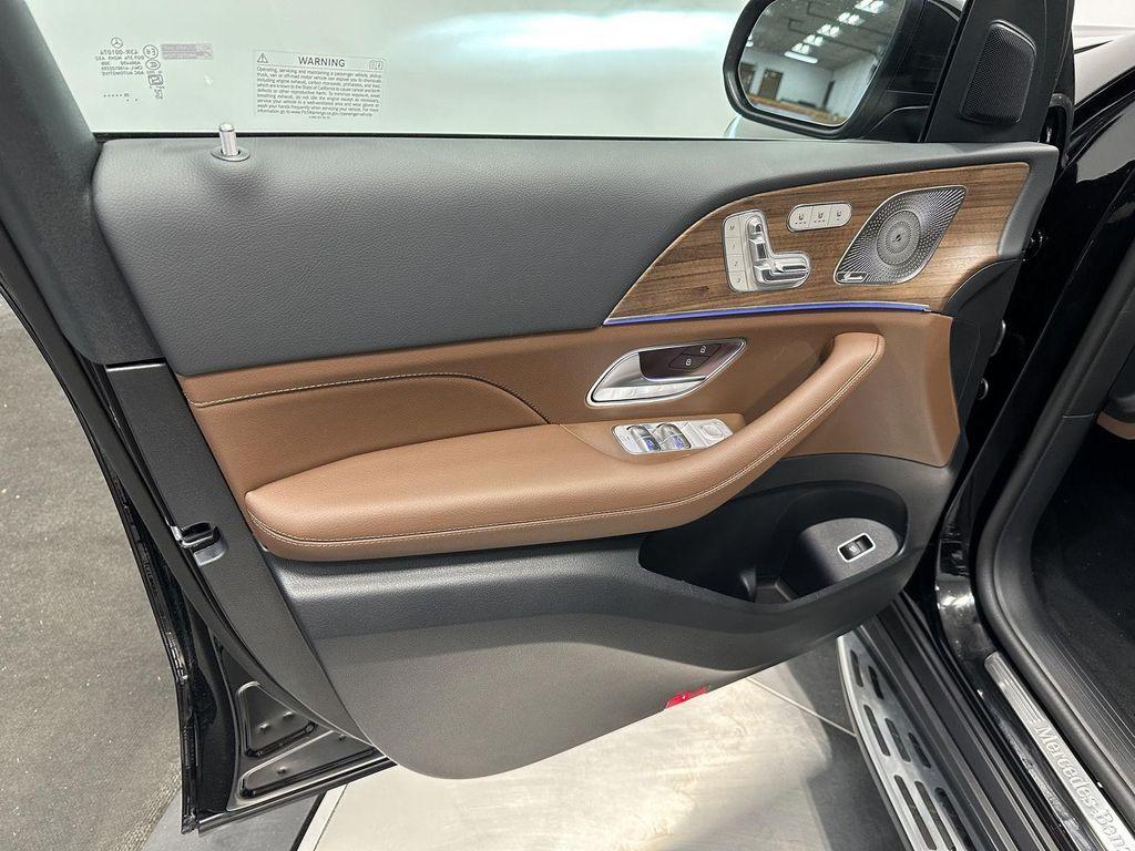 new 2026 Mercedes-Benz GLE 450 car, priced at $82,960