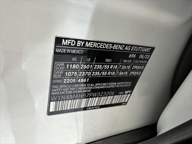 used 2024 Mercedes-Benz GLB 250 car, priced at $40,900