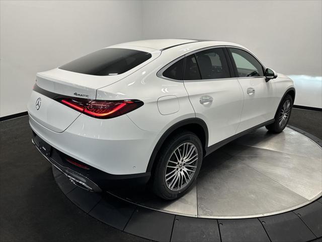 new 2025 Mercedes-Benz GLC 300 car, priced at $63,165