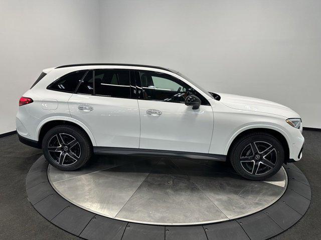 new 2025 Mercedes-Benz GLC 300 car, priced at $62,115