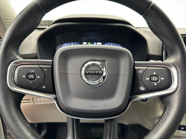 used 2020 Volvo XC40 car, priced at $26,900