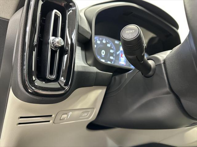used 2020 Volvo XC40 car, priced at $26,900