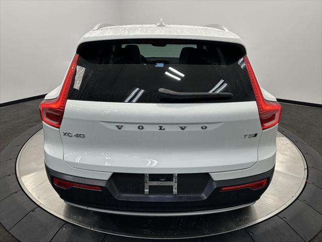 used 2020 Volvo XC40 car, priced at $26,900