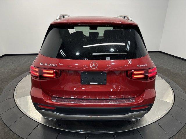 new 2024 Mercedes-Benz GLB 250 car, priced at $54,965