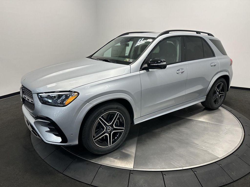 new 2026 Mercedes-Benz GLE 450 car, priced at $81,665