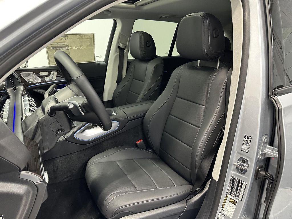 new 2026 Mercedes-Benz GLE 450 car, priced at $81,665