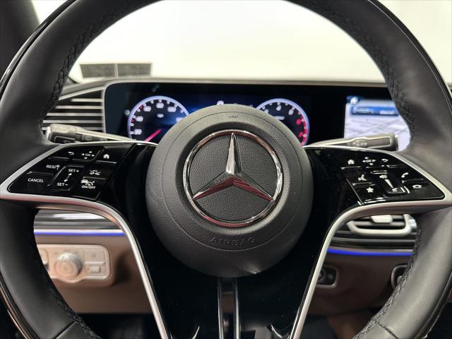 new 2025 Mercedes-Benz GLS 450 car, priced at $104,305