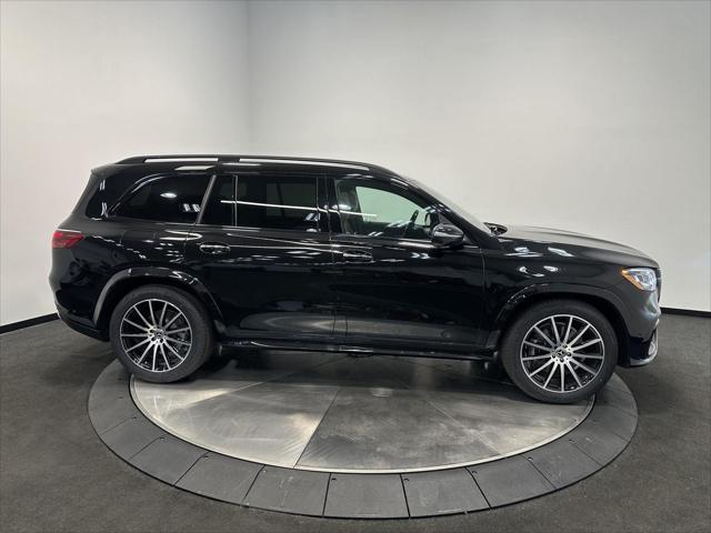 new 2025 Mercedes-Benz GLS 450 car, priced at $104,305