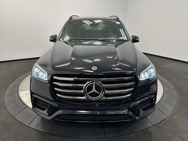 new 2025 Mercedes-Benz GLS 450 car, priced at $104,305