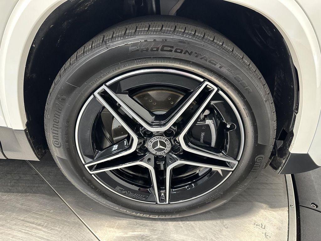 used 2025 Mercedes-Benz GLA 250 car, priced at $45,900