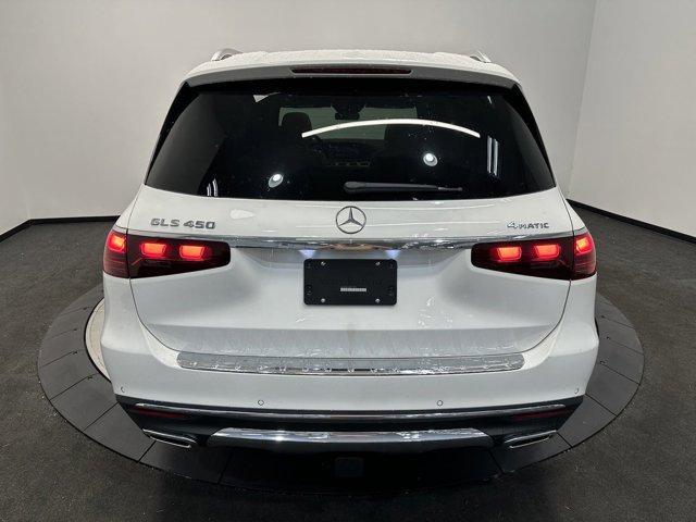 new 2024 Mercedes-Benz GLS 450 car, priced at $89,575