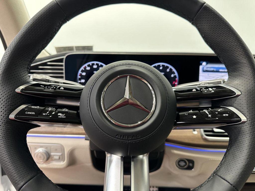 new 2026 Mercedes-Benz GLS 580 car, priced at $124,050