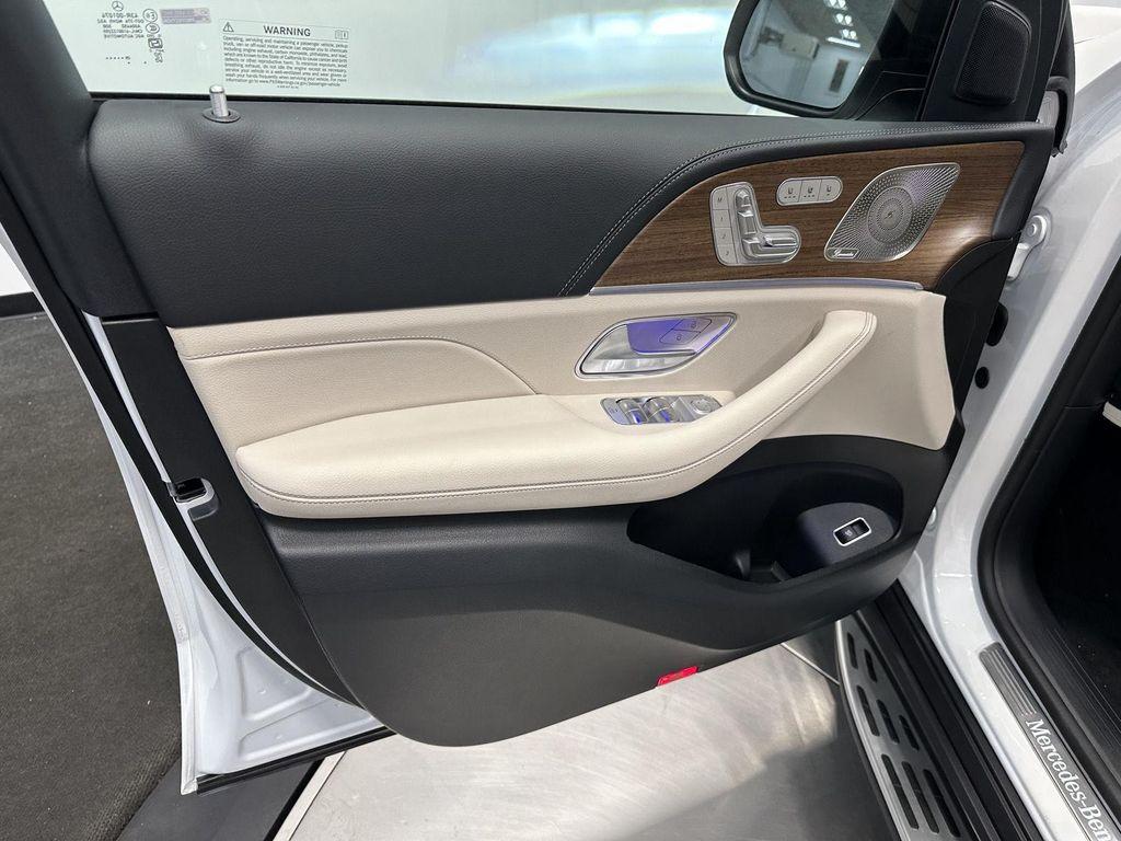 new 2026 Mercedes-Benz GLS 580 car, priced at $124,050