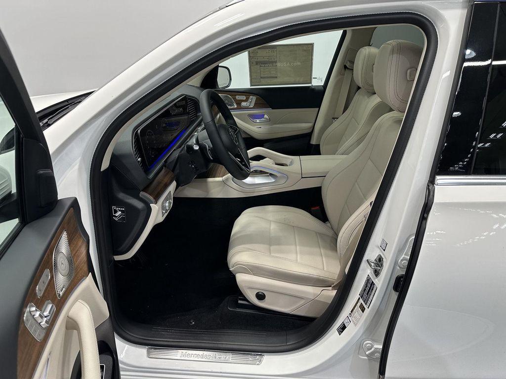 new 2026 Mercedes-Benz GLE 450 car, priced at $77,495