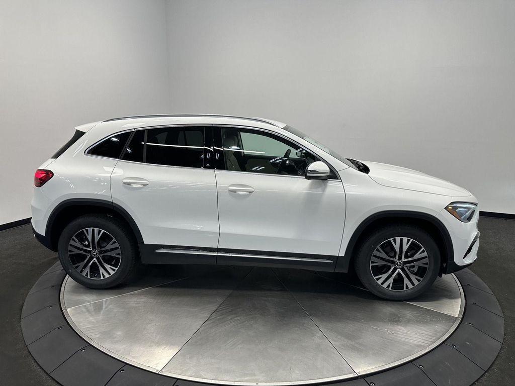 new 2026 Mercedes-Benz GLA 250 car, priced at $45,530