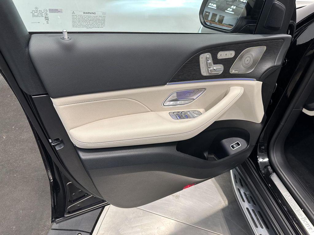 new 2026 Mercedes-Benz GLE 450 car, priced at $79,245