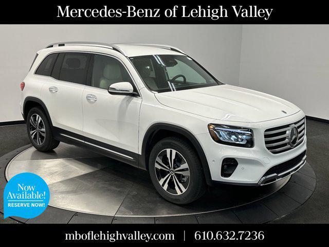 new 2025 Mercedes-Benz GLB 250 car, priced at $49,595