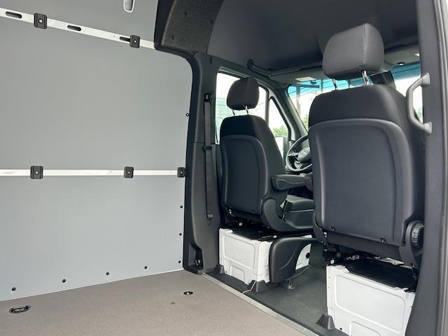 new 2025 Mercedes-Benz Sprinter 2500 car, priced at $61,173
