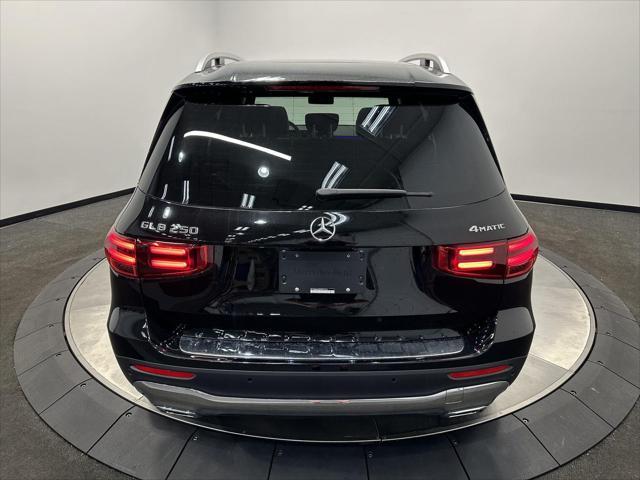 new 2025 Mercedes-Benz GLB 250 car, priced at $51,095