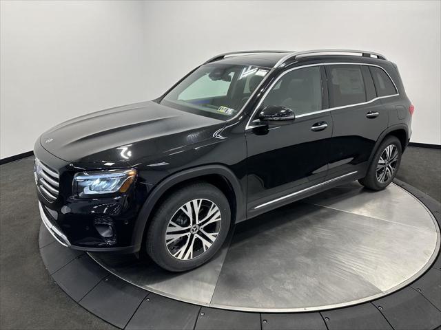 new 2025 Mercedes-Benz GLB 250 car, priced at $51,095