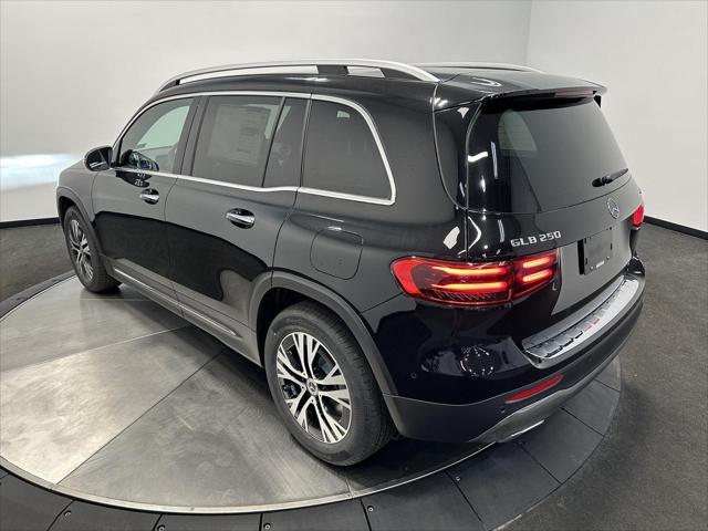 new 2025 Mercedes-Benz GLB 250 car, priced at $51,095
