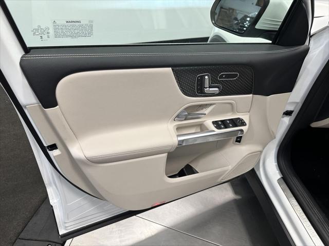new 2025 Mercedes-Benz GLB 250 car, priced at $49,595