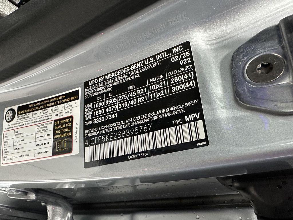 new 2025 Mercedes-Benz GLS 450 car, priced at $95,365