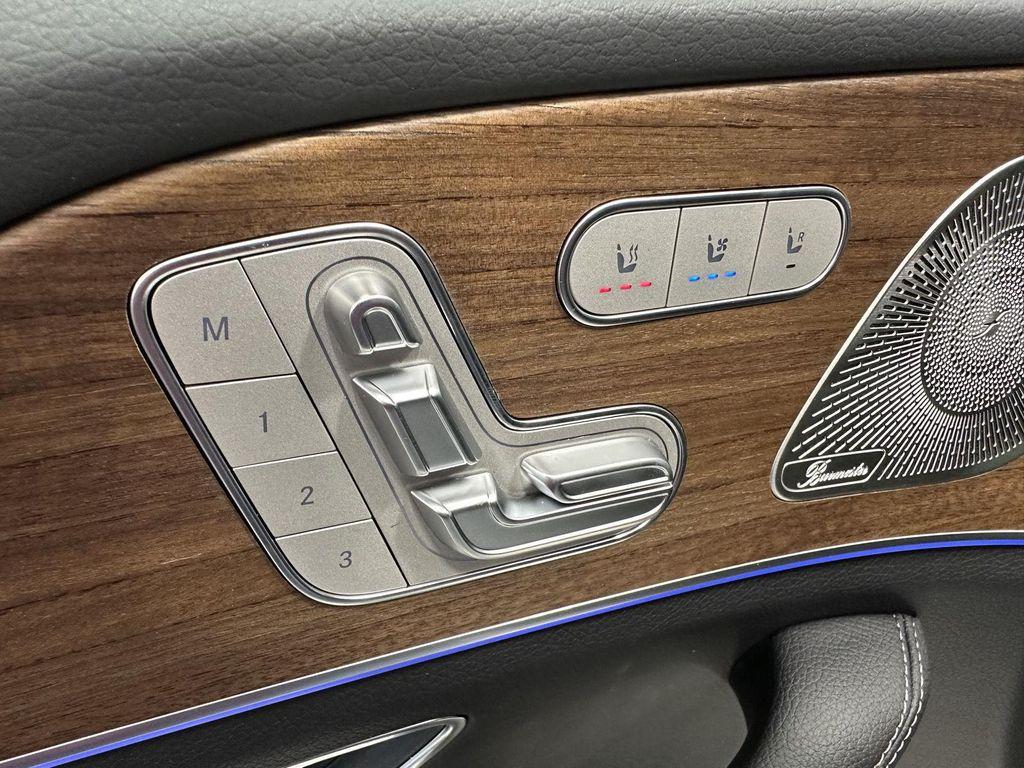 new 2025 Mercedes-Benz GLS 450 car, priced at $95,365