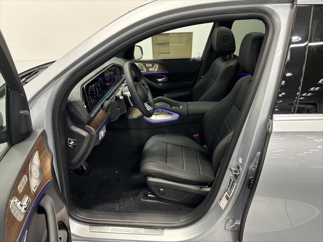 new 2025 Mercedes-Benz GLS 450 car, priced at $95,365