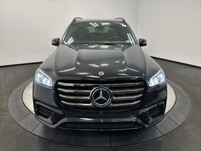 new 2025 Mercedes-Benz GLS 450 car, priced at $104,330